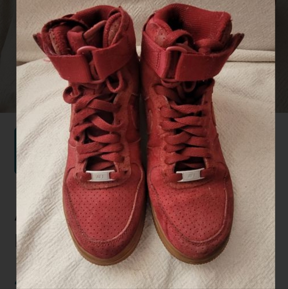 Air Jordan - Picture 2 of 4